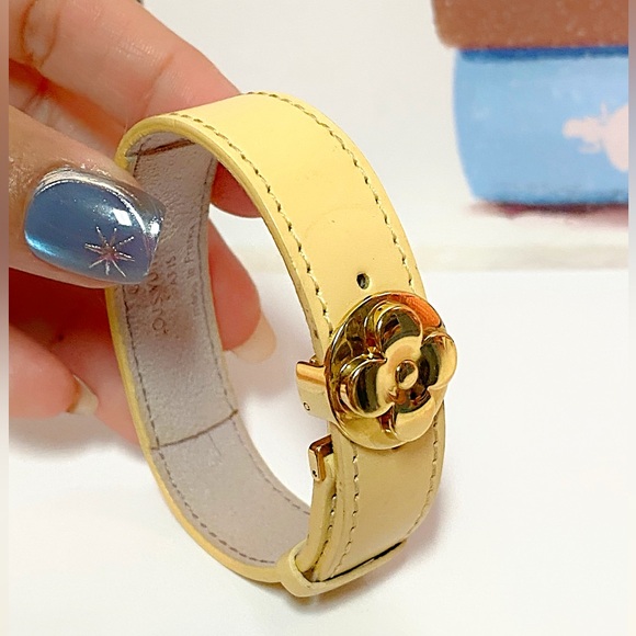Louis Vuitton Monogram Pattern Good Luck Leather Bracelet - Picture 1 of 15